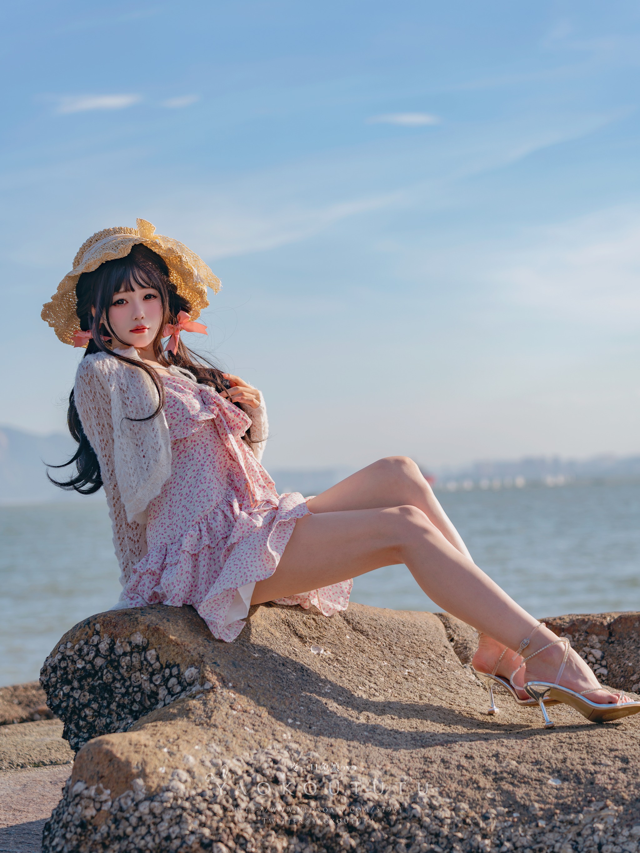 咬一口兔娘 - NO.098 (黏黏团子兔) 邻家小妹日不落[62P1V]-XikXak